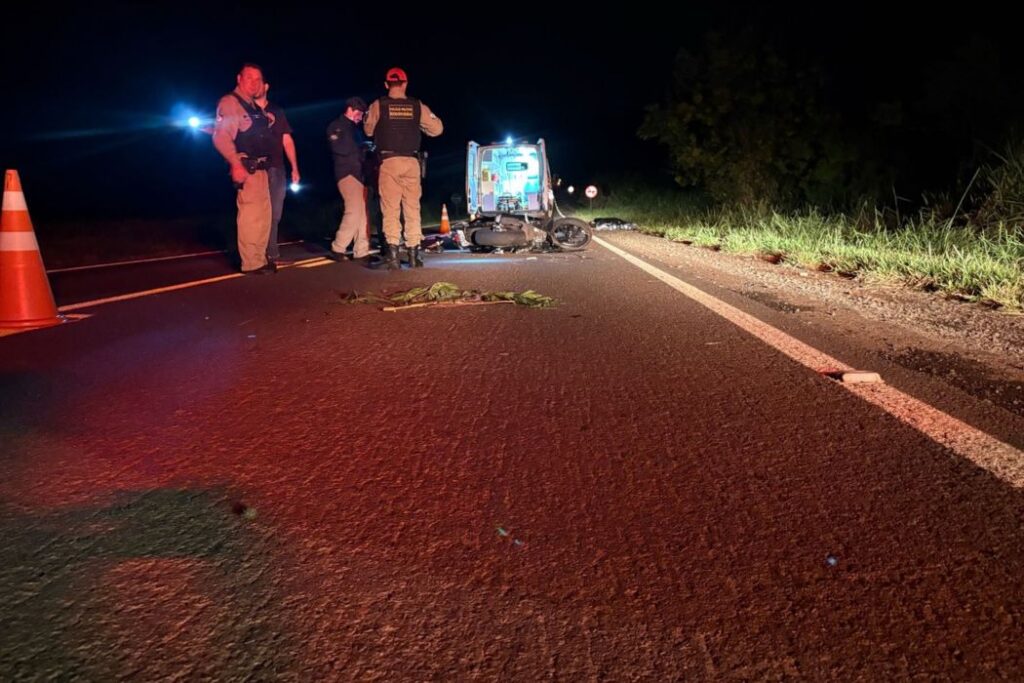 🚨 OCORRÊNCIA EM ANDAMENTO 🚨 Mulher de 49 anos morre em acidente de moto entre Cambira e o distrito 7 de Maio